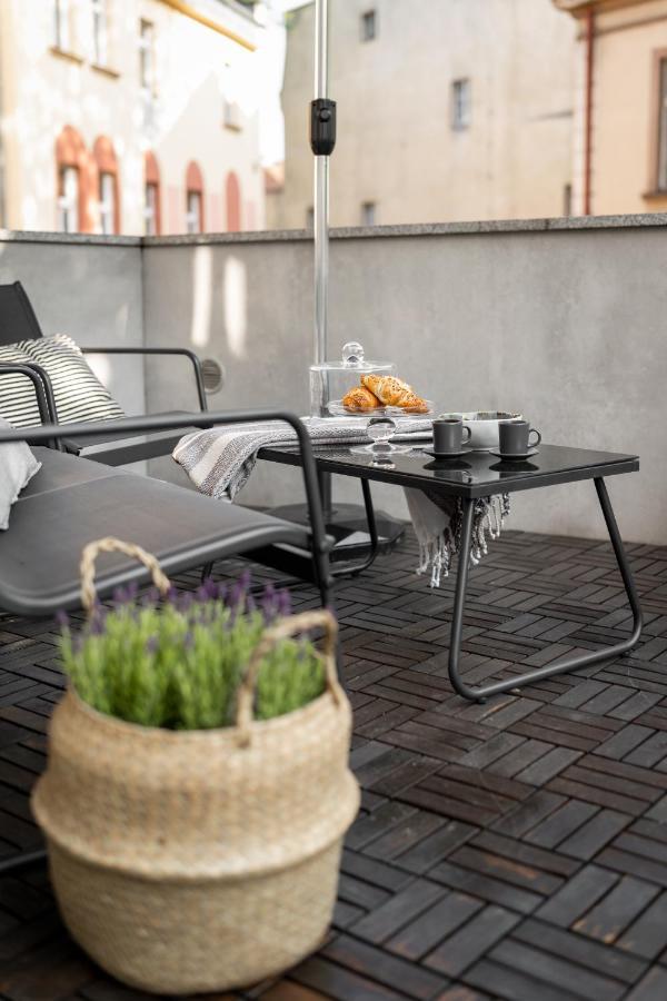 Central Apartamenty Jelenia Góra Zewnętrze zdjęcie