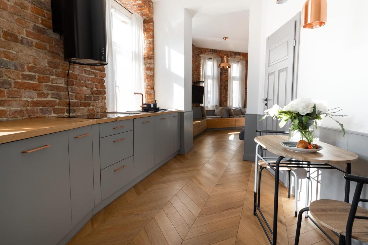 Central Apartamenty Jelenia Góra Zewnętrze zdjęcie